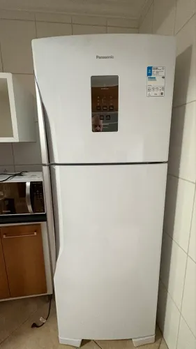 Geladeira Panasonic inverter 483lts branca muito nova