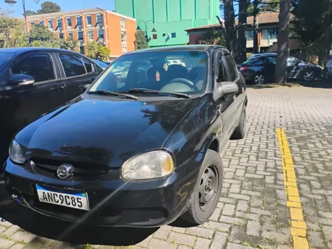 Chevrolet Corsa SED Class.life 1.0/1.0 Flexpower (álcool) 2006