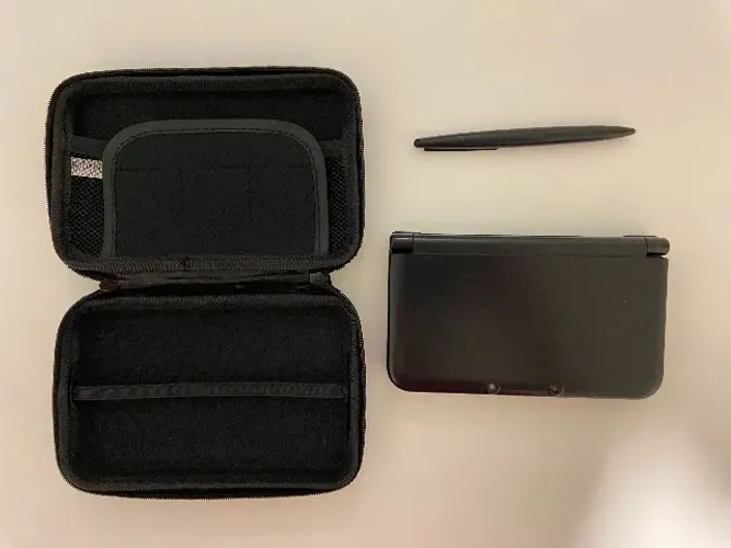 Nintendo 3DS XL Preto