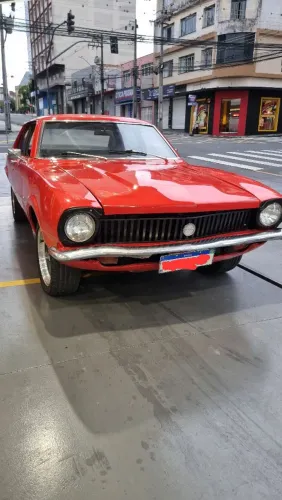 Ford Maverick Super Luxo Sedan 6 Cilindros 12V Gasolina 4P Manual 1975