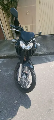 Vendo Yamaha Ténéré 250 ano 2014