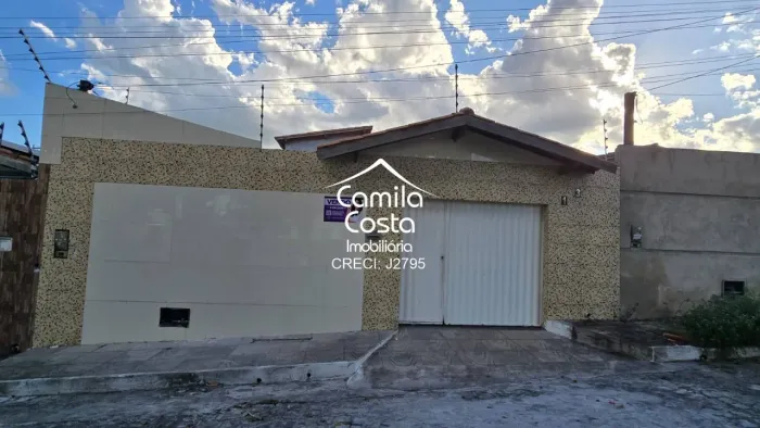 Casa Para Vender com 3 quartos 1 suítes no bairro Kennedy em Alagoinhas