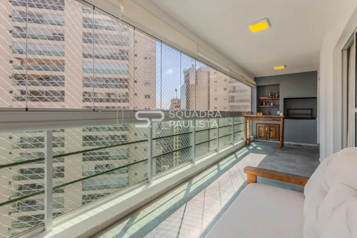 Apartamento com 139 m², 3 quartos sendo 3 suítes à venda no bairro Vila Olímpia.
