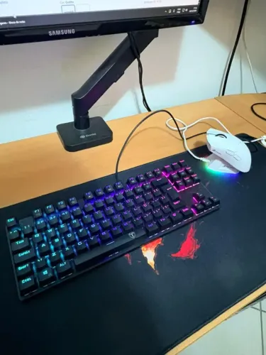 Teclado Mecânico T-Dagger Bora + Mouse Attack Shark X11 + Mousepad Havit