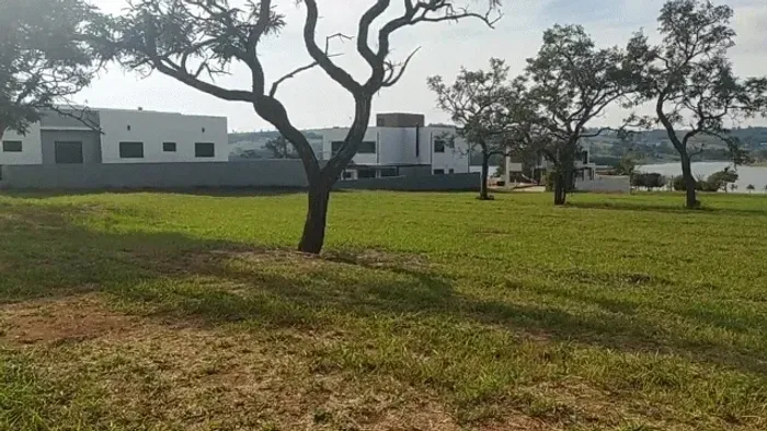 Lote em condomínio em Estrada Municipal João Pedro Valim de Carvalho Macedo - Riviera de S