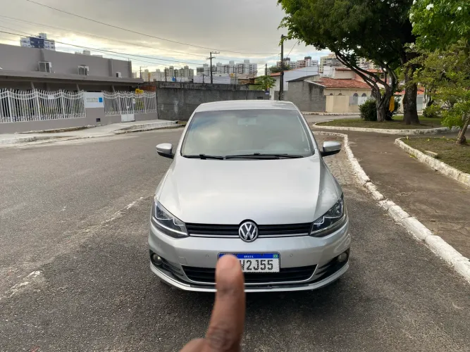 Volkswagen Fox Comfortline 1.6 Flex 8V 5P 2018