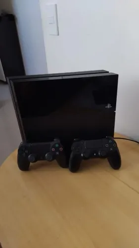 PS4 FAT 500GB SEMINOVO COMPLETO !!!