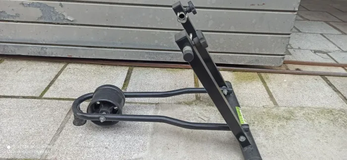 SIMULADOR DE PEDALADAS SEMI NOVO