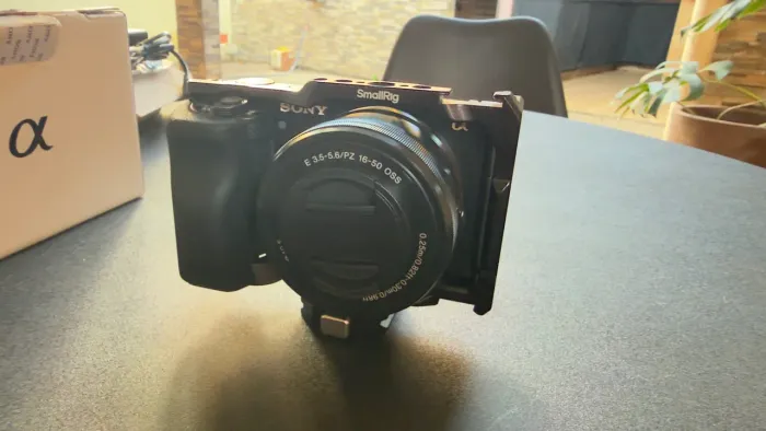 Camera Sony Zve 10 + lente do Kit + Acessórios