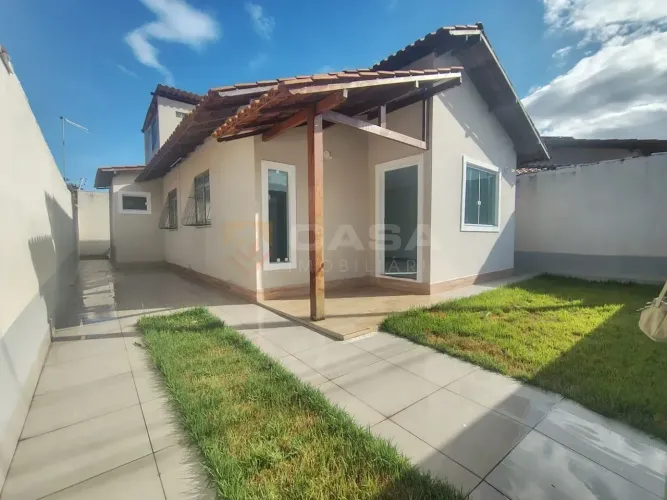 Excelente Casa linear 03 quartos com suíte em Morada de Laranjeiras