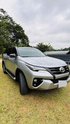 Toyota Hilux SW4 SRX 4X4 2.8 TDI 16V Dies. Aut. 2018