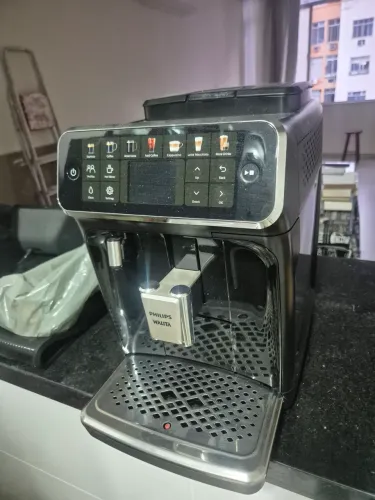 Cafeteira philips superautomatica