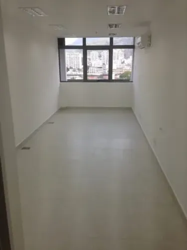 Ponto à venda, São Cristóvão, Rio de Janeiro, RJ