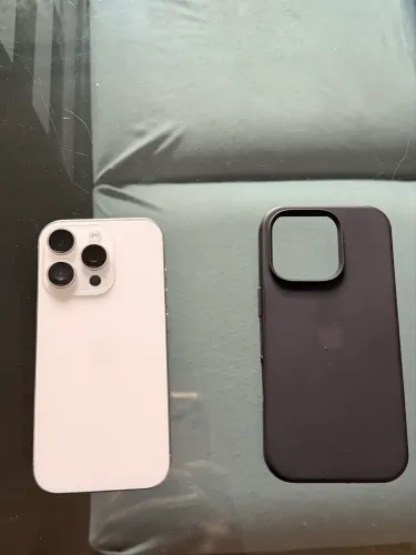 iphone 16 pro tela oled