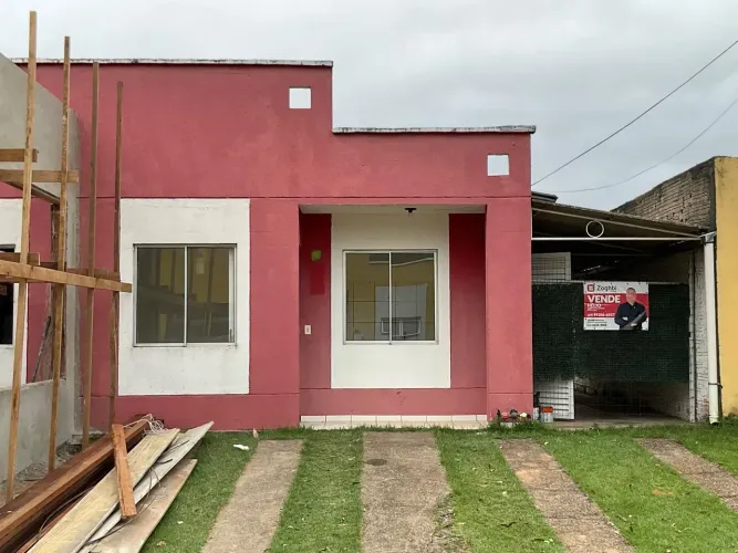 CASA A VENDA NO BAIRRO NOVO
