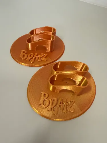 Kit 2 Suportes Boneca Bratz - Gold Cooper