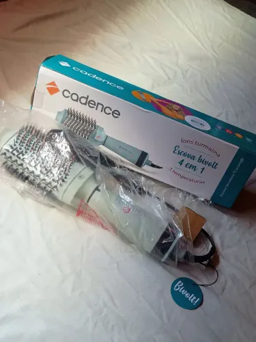Escova Secadora Cadence Tô Pronta Bivolt 4 em 1 - 1200W