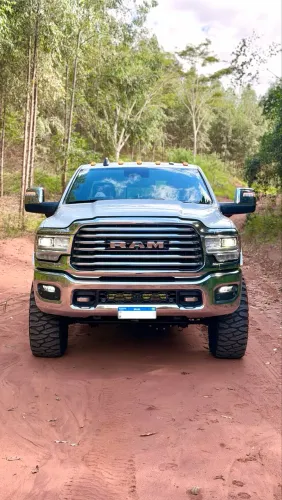 Ram 3500 Limited Longhorn 6.7 TB CD Diesel 2023