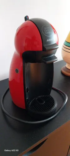 Cafeteira Arno DOLCE GUSTO Piccolo 110v - Ótimo Estado