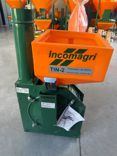 Triturador de milho TIN2 capacidade 1400kg com