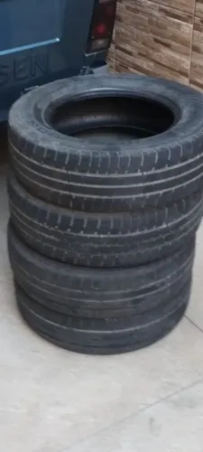 vendo pneus usados