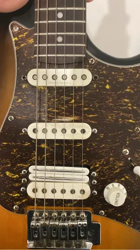 Guitarra Cort G110