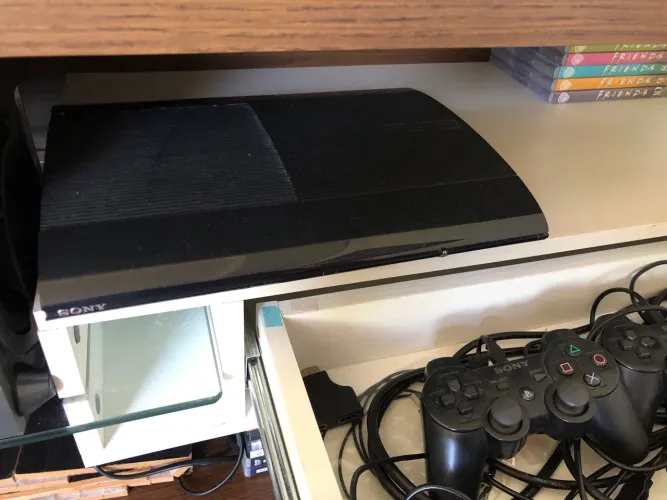 PlayStation 3 com jogos 
