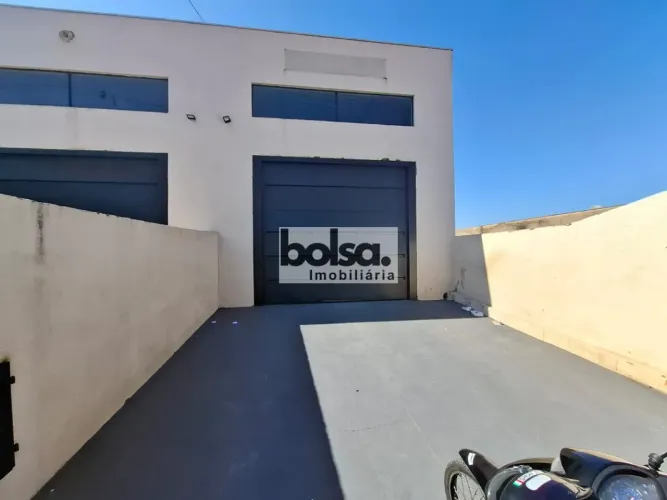 Galpão para aluguel com 150 m² em Parque Santa Edwiges, Bauru - SP