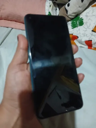 Celular usado mais em bom estado 