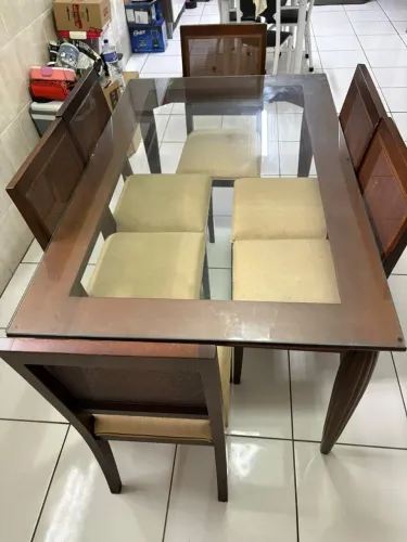 Mesa de jantar 6 lugares