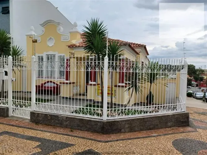 Casas Comerciais para locação em Campinas no bairro Botafogo