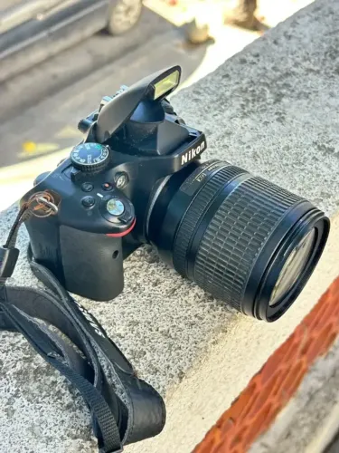 NIKON D5100 + LENTE NIKKOR 18-105MM