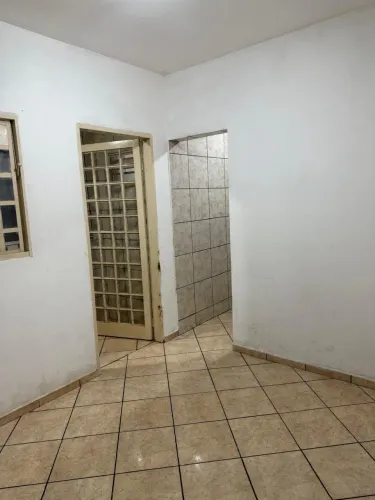 Alugo Kitnet R$:790,00 na Nova Colina, próximo a Rota do Cavalo