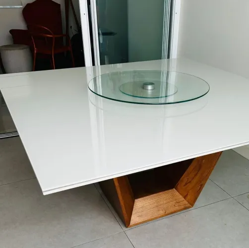 Mesa de jantar 8 lugares
