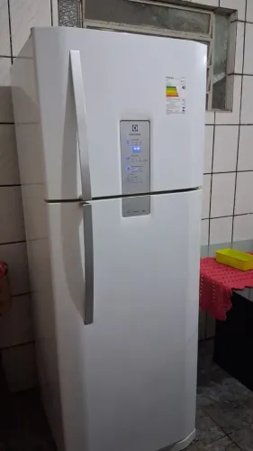 Geladeira Electrolux DFN52 - Repor o Gás