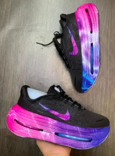*TÊNIS NIKE VOMERO PREMIUM ELITE*