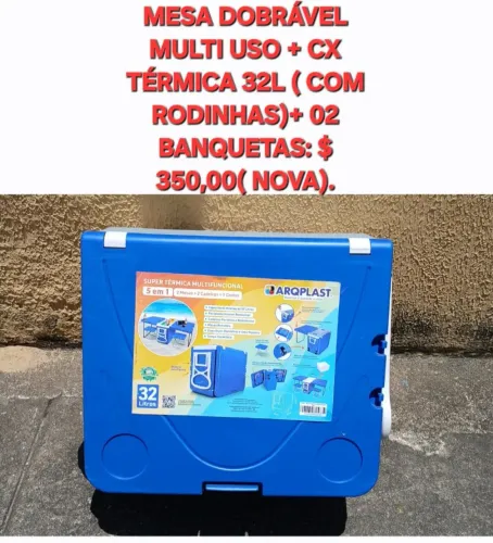 MESA DOBRÁVEL + CX TÉRMICA 32L × BANQUETAS