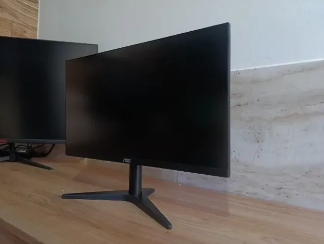 Monitor AOC 75HZ