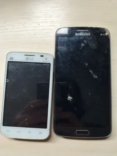 Celulares antigos (vendo no estado)