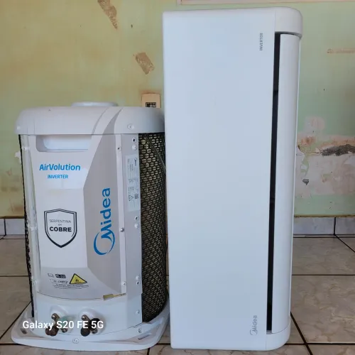 AR CONDICIONADO SPLIT INVERTER 12 MIL BTUS