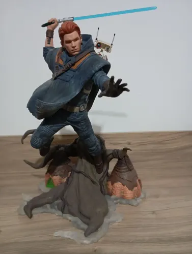 Figura Estátua Cal Kestis Diamond Select (Sem Caixa)
