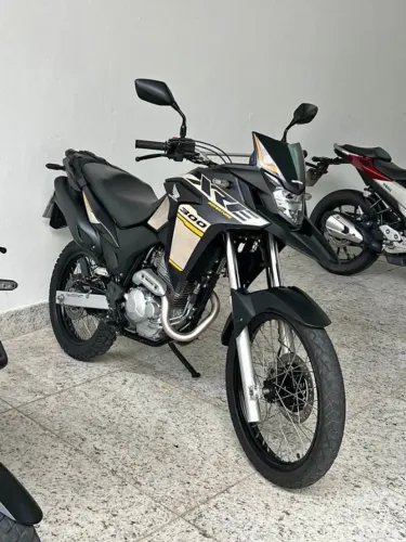 xre 300 (entrada + parcelas no boleto)