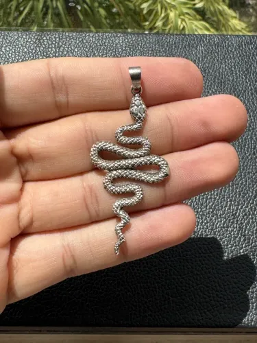 Pingente serpente prata 925