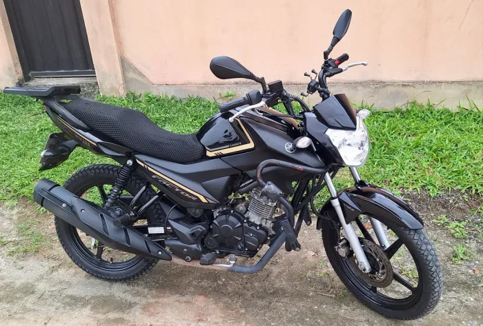 Yamaha Factor 150 YBR ED 2024 - Apenas 10.000 km - Único Dono + Acessórios