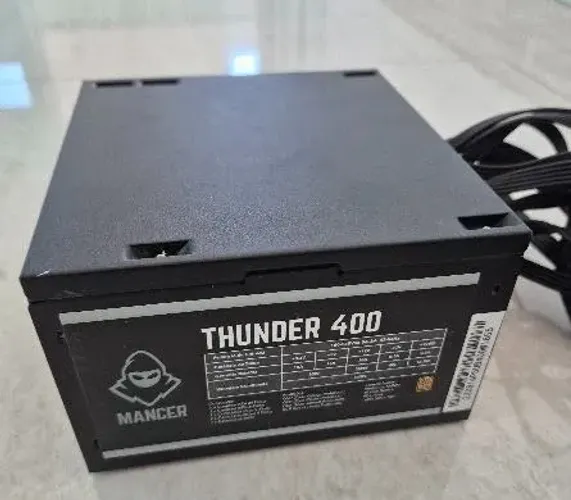 Fonte Thunder 400w usada Uberlândia MG