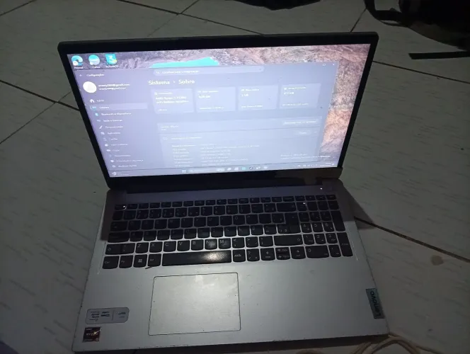 Vendo notebook Lenovo