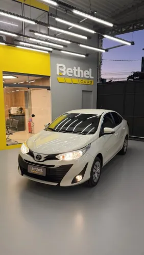 Toyota Yaris XL Sedan 1.5 Flex 16V 4P Aut. 2020