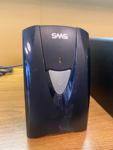 Nobreak SMS Manager NET4+ µSM1500 Bivolt 115, de 1500 VA Cor Preto