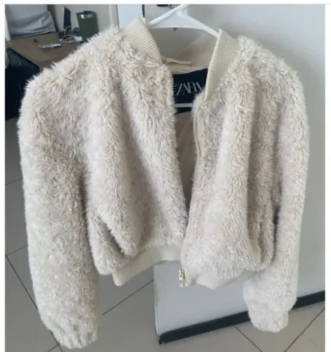 jaqueta bomber faux fur - zara - p