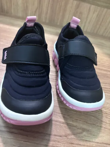 Tênis Bibi Feminino( tamanho 24)